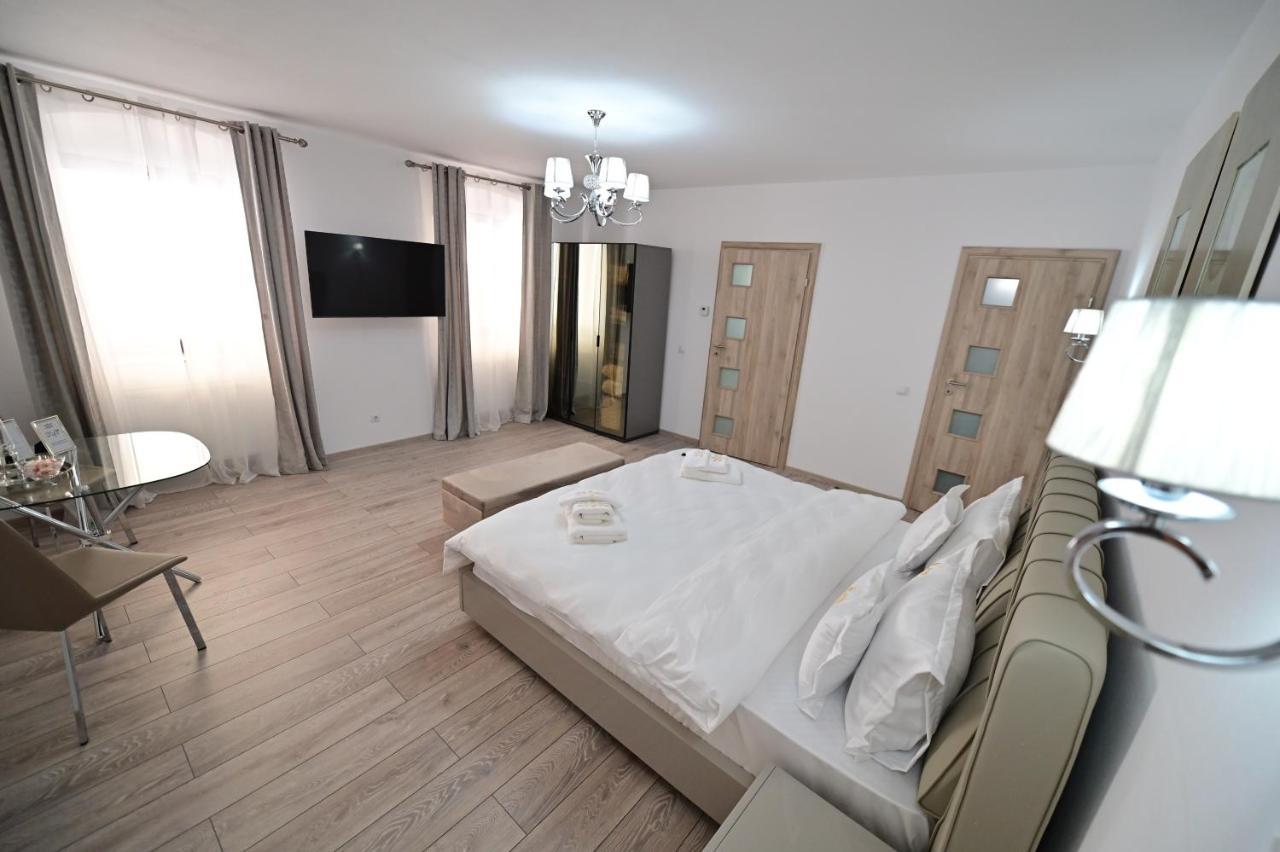 Apartments In The Heart Of Sibiu Exterior photo